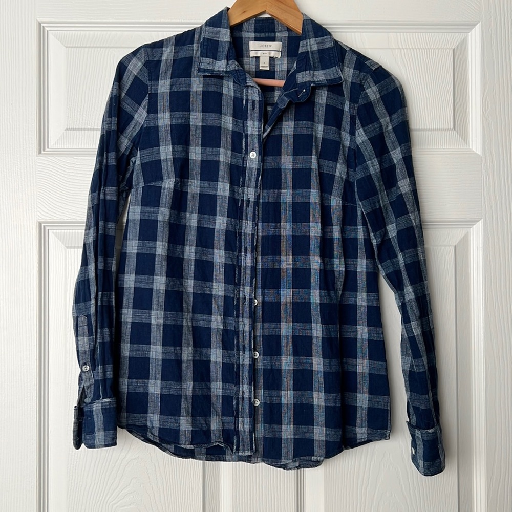 J Crew women’s Shirt “Boy” fit size 4 plaid work or casual